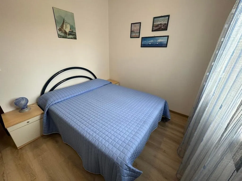 App4Rent Residence Gaia 12 - In Centro, Con Piscina, Posto Auto... 리도 디 예솔로 0*,  이탈리아